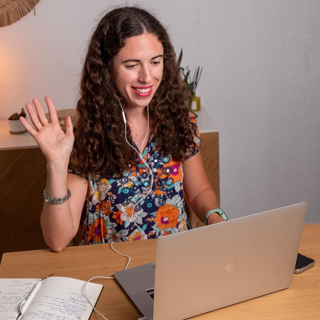 spanischlehrerin belu online unterricht